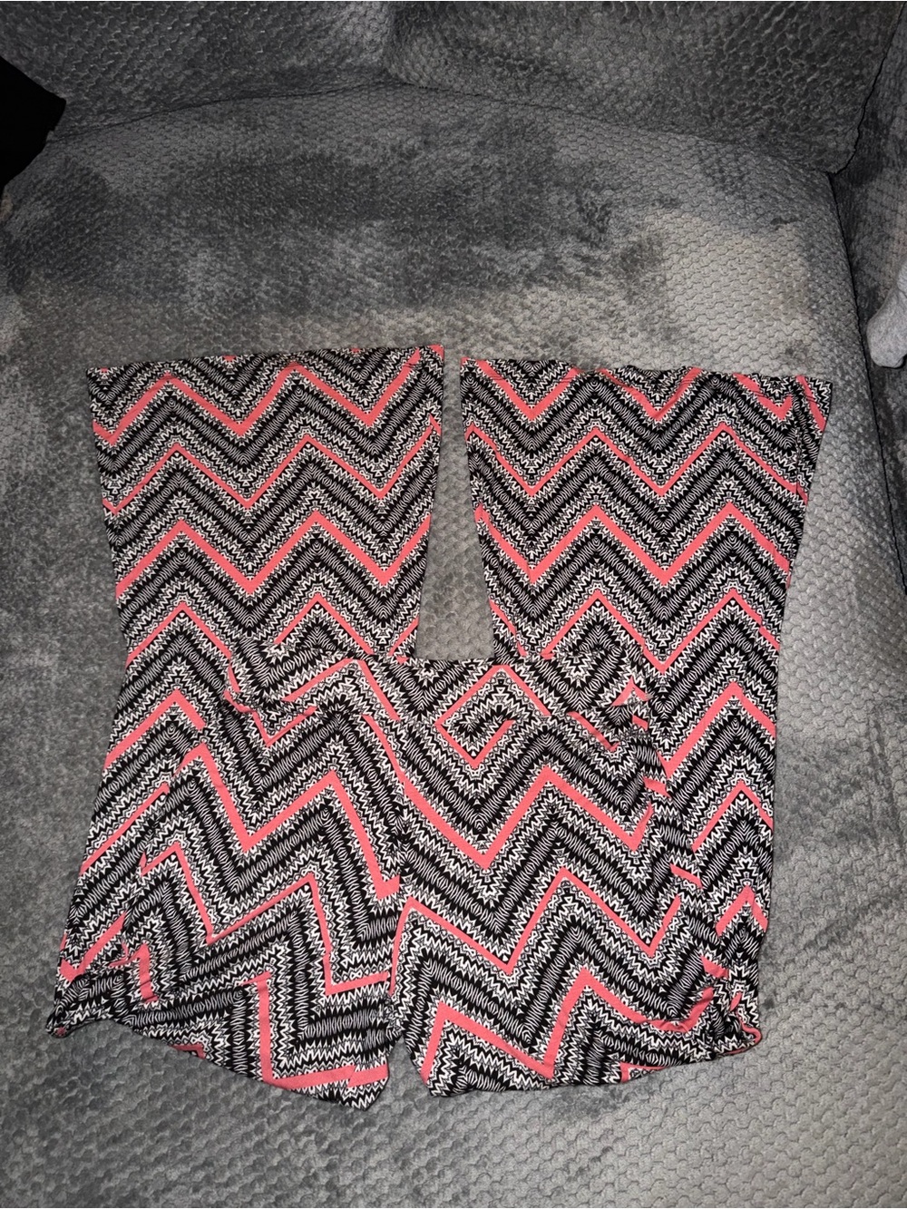Mossimo Supply Co. Black & Pink Chevron High-Waist pants